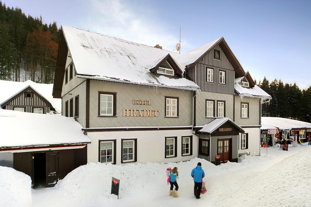 Hotel Hradec Spindleruv Mlyn Exterior photo